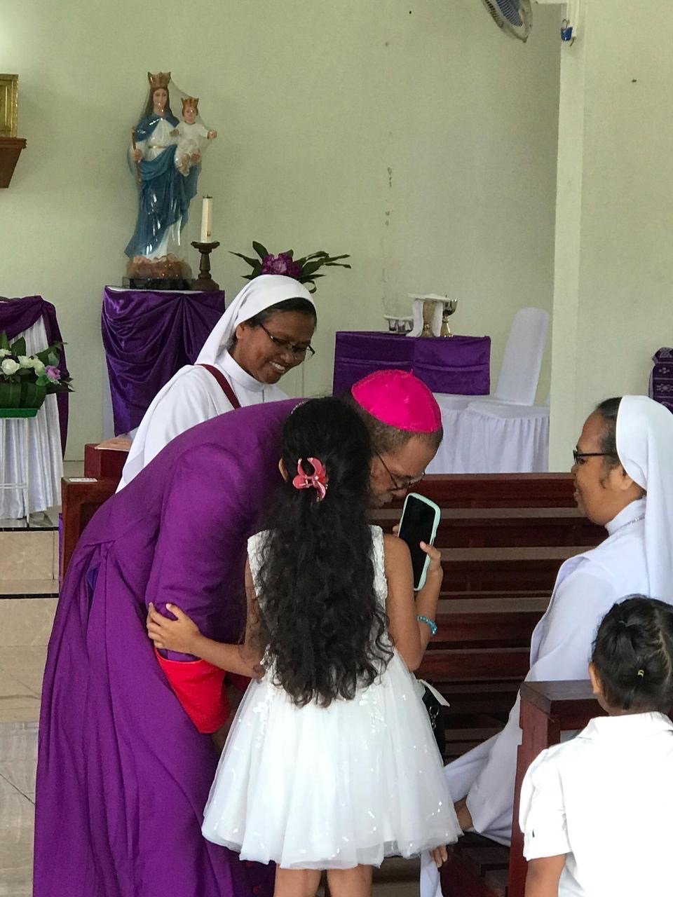 SERUPA DENGAN BAPA DI SURGA KETIKA HIDUP TERBERI KEPADA KITA